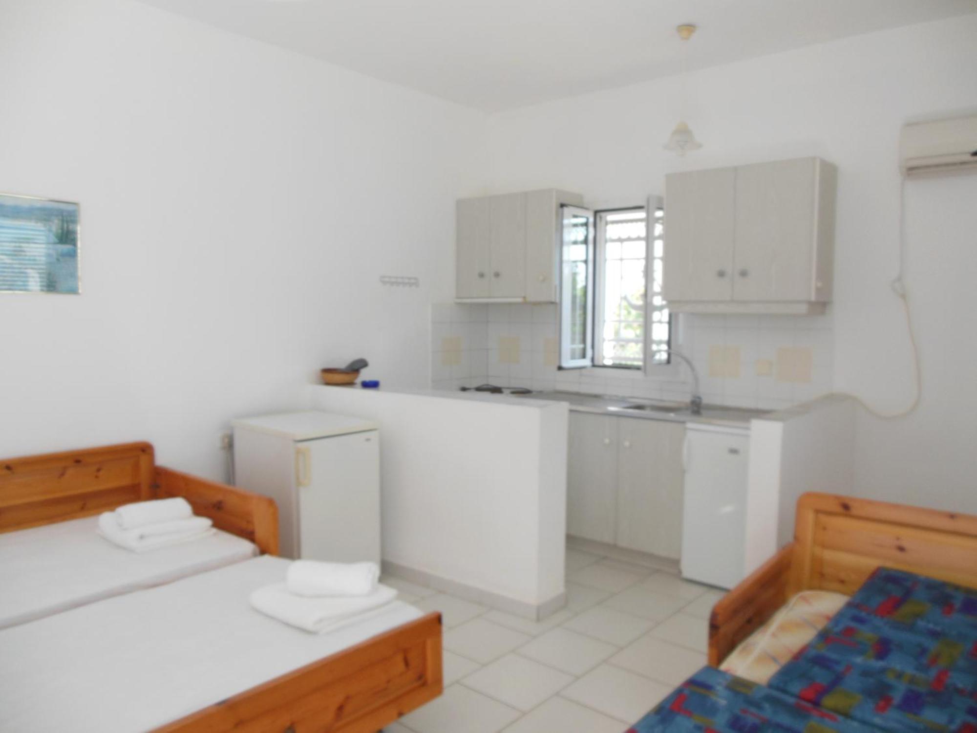 Helonata Apartments アルコウディ エクステリア 写真